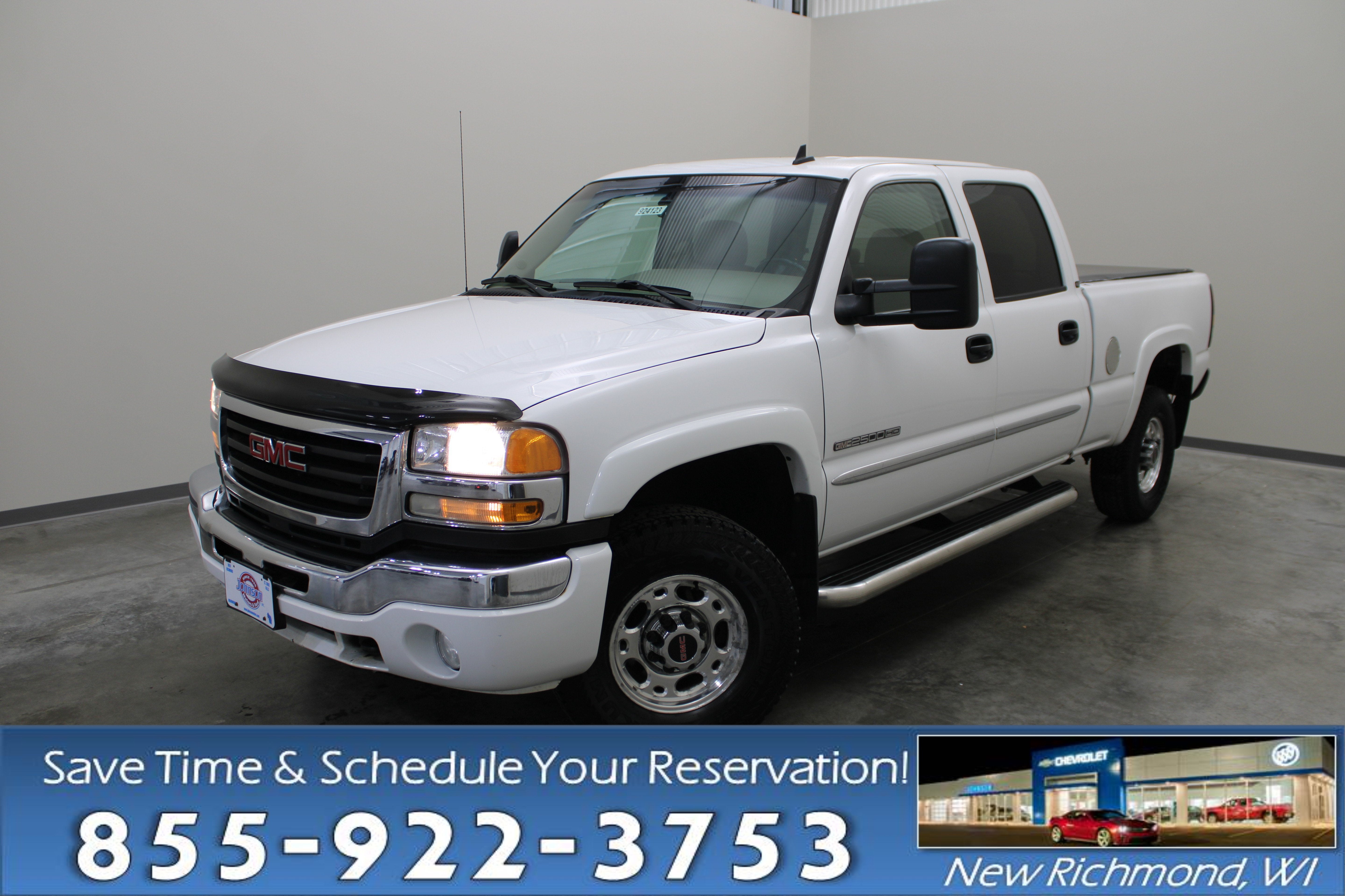 Summit White 2007 GMC Sierra 2500HD Classic Pickup Truck Four-Wheel Drive Automatic