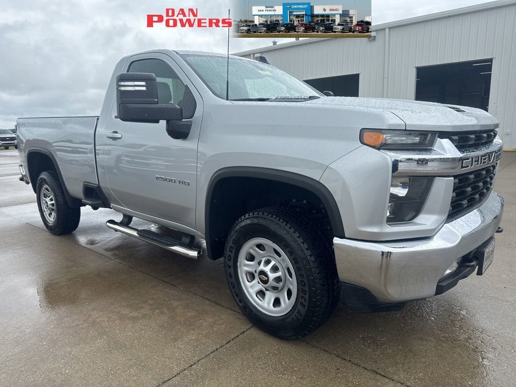 Silver Ice Metallic 2022 Chevrolet Silverado 2500HD Pickup Truck Four-Wheel Drive Automatic