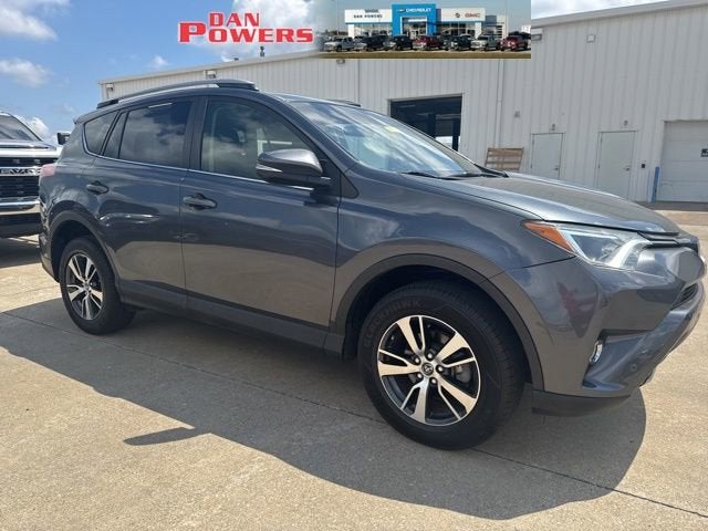  2018 Toyota RAV4 XLE   