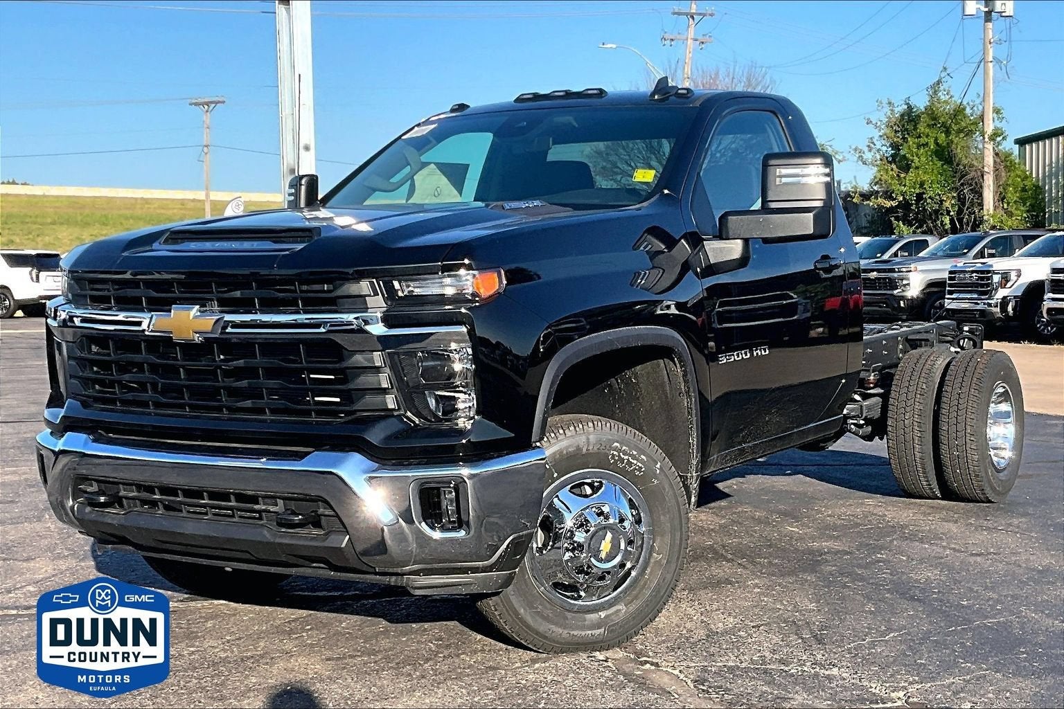 Black 2026 Chevrolet Silverado 3500HD Chassis Pickup Truck Four-Wheel Drive Automatic