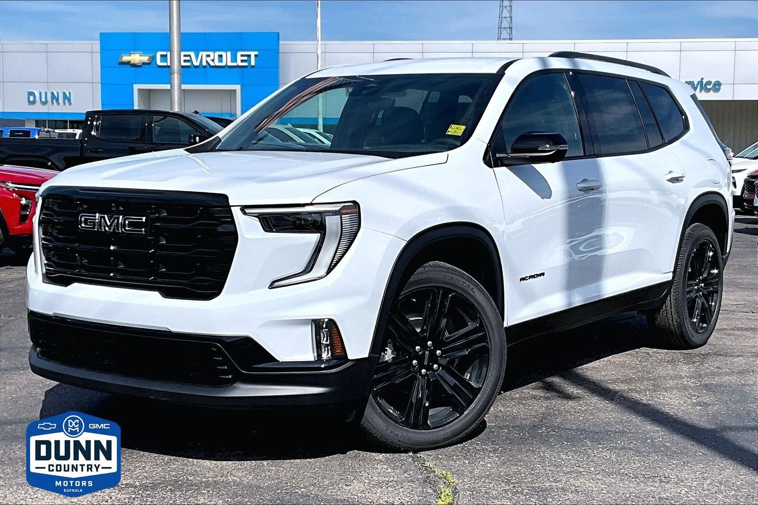 Glacier White Tricoat 2026 GMC Acadia SUV / Crossover Front-Wheel Drive Automatic