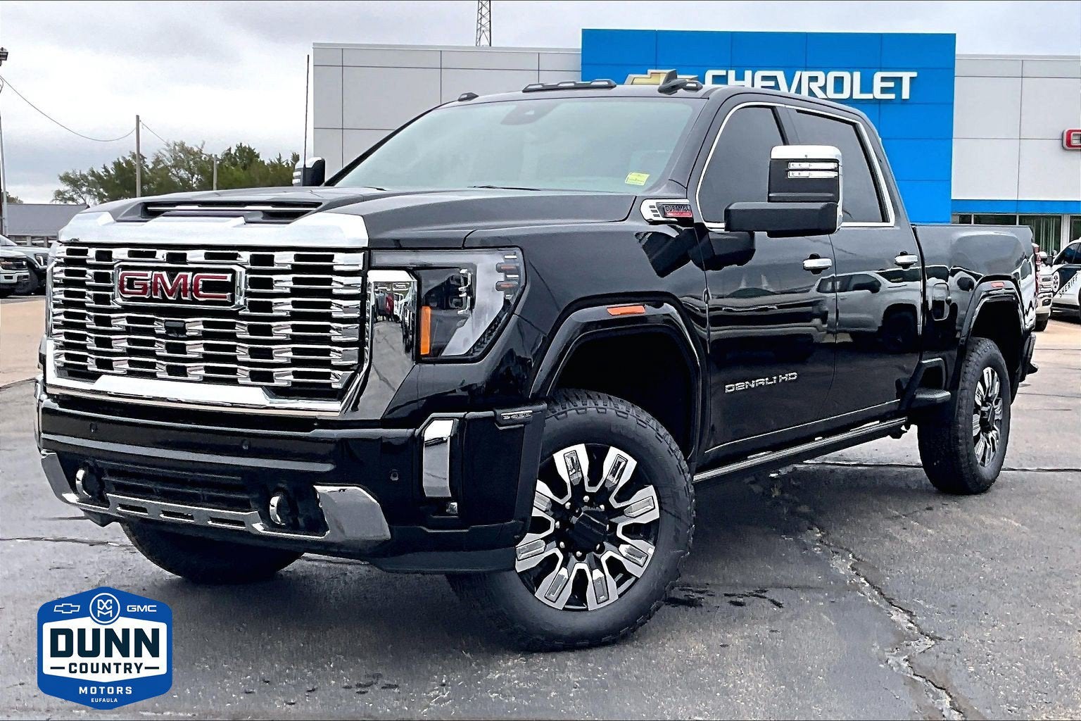 Onyx Black 2026 GMC Sierra 2500HD Pickup Truck Four-Wheel Drive Automatic
