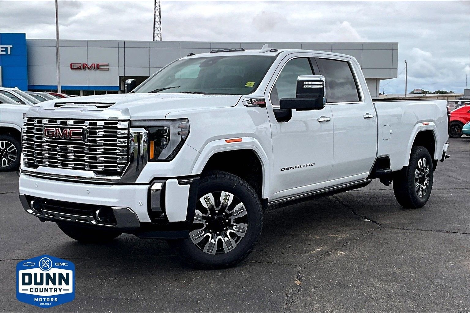 Summit White 2025 GMC Sierra 3500HD Pickup Truck Four-Wheel Drive Automatic