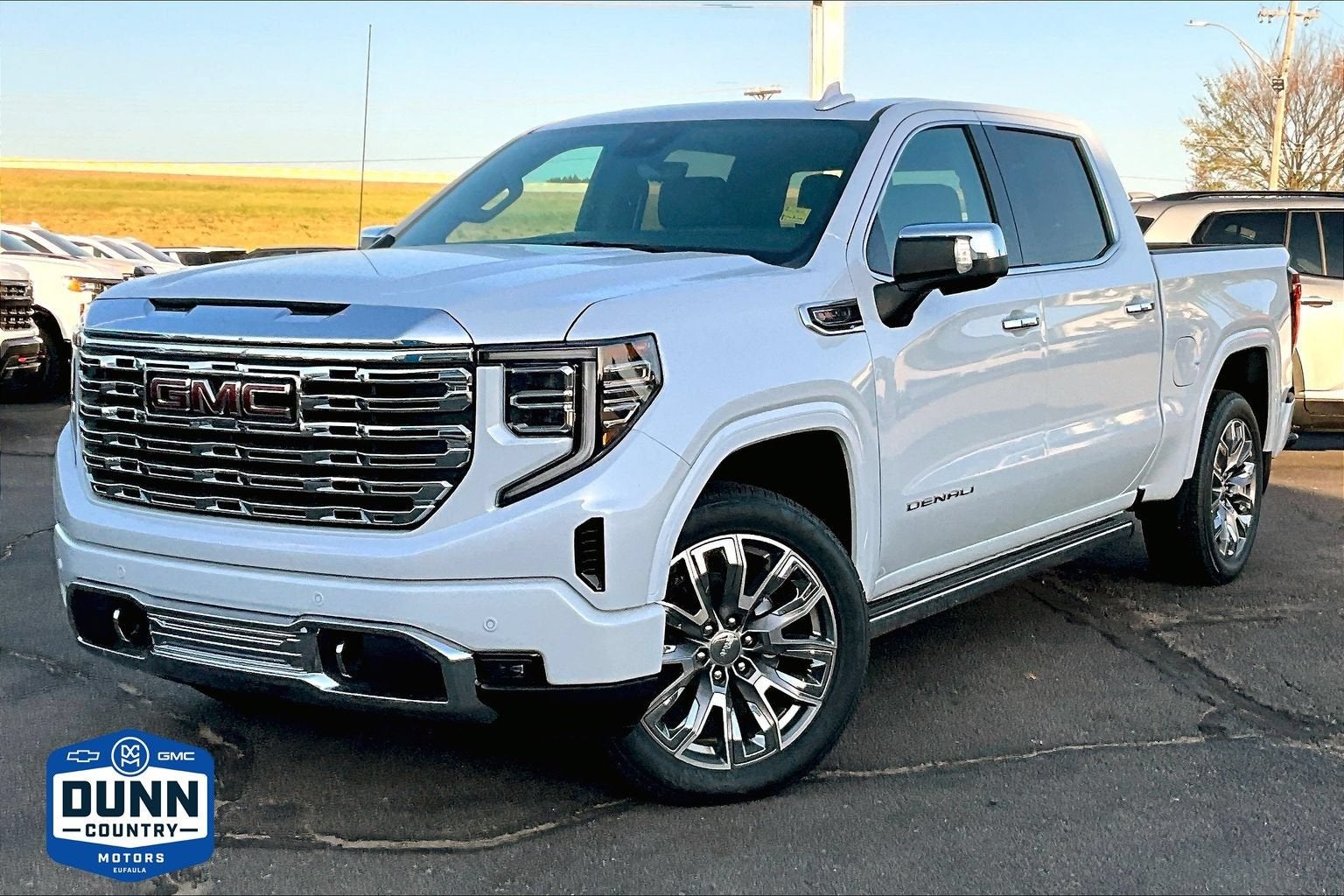 Glacier White Tricoat 2026 GMC Sierra 1500 Pickup Truck Four-Wheel Drive Automatic