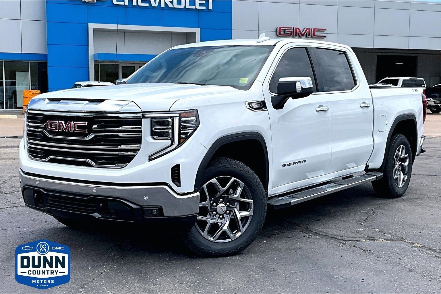 Summit White 2026 GMC Sierra 1500 Pickup Truck Four-Wheel Drive Automatic