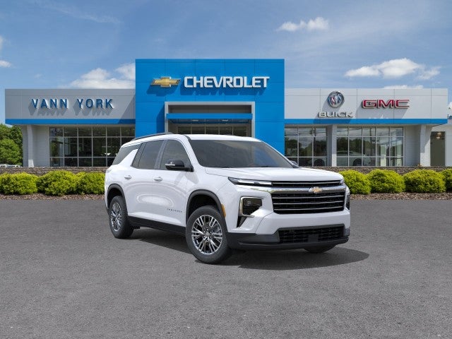 Summit White 2027 Chevrolet Traverse SUV / Crossover Front-Wheel Drive Automatic