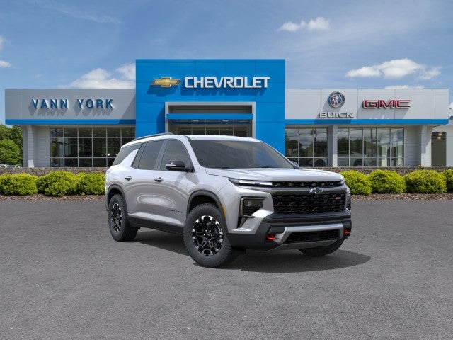 Sterling Gray Metallic 2027 Chevrolet Traverse SUV / Crossover Four-Wheel Drive Automatic