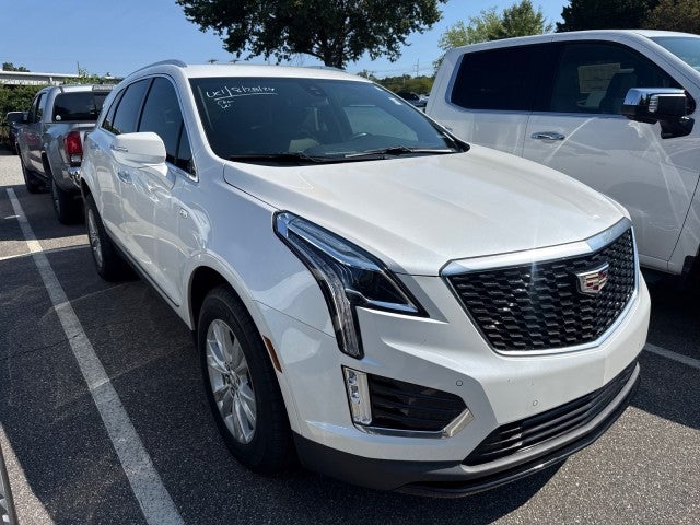 Crystal White Tricoat 2021 Cadillac XT5 SUV / Crossover Front-Wheel Drive Automatic
