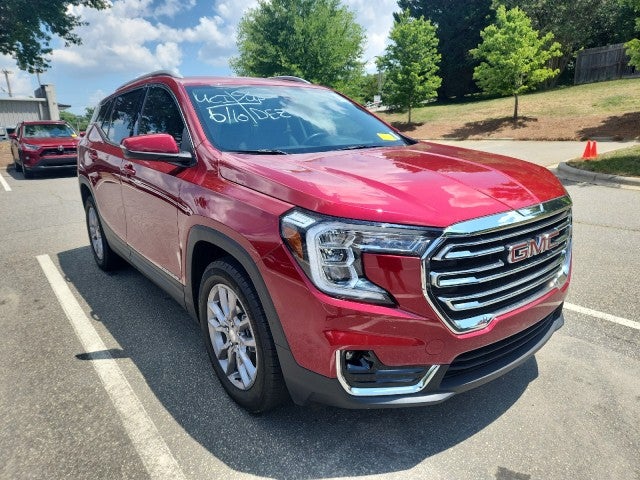 Volcanic Red Tintcoat 2023 GMC Terrain SLT FWD SUV / Crossover Front-Wheel Drive Automatic