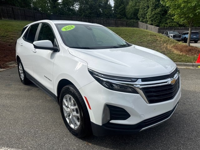 Summit White 2024 Chevrolet Equinox SUV / Crossover Four-Wheel Drive Automatic