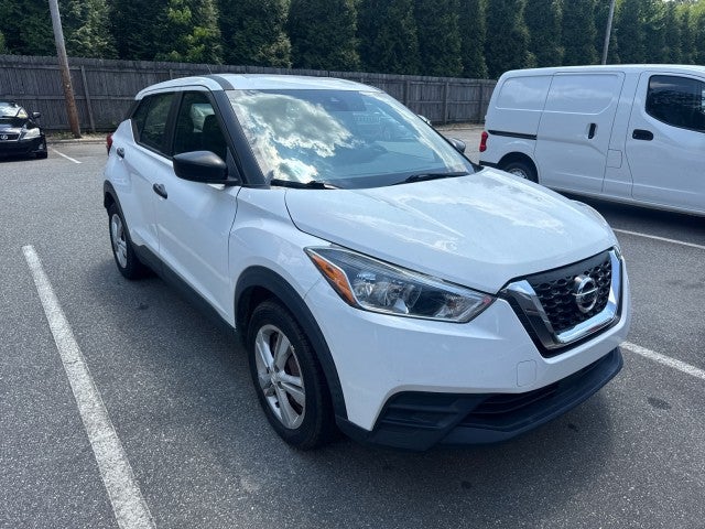 White (Fresh Powder) 2020 Nissan Kicks SUV / Crossover Front-Wheel Drive 
