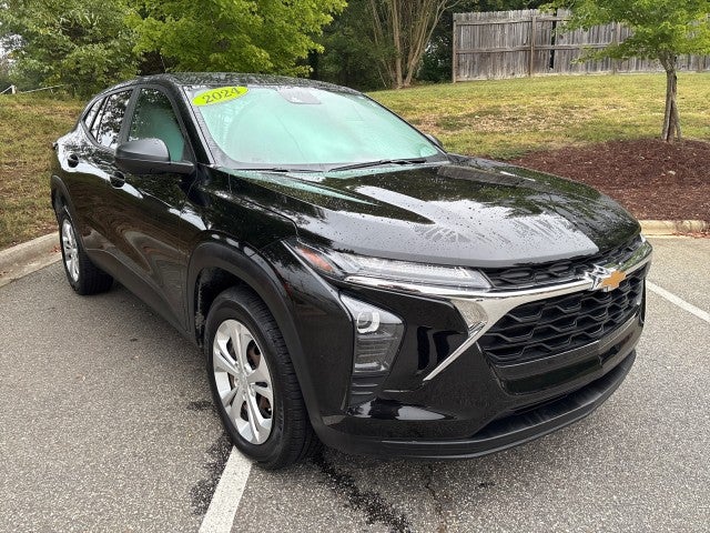 Mosaic Black Metallic 2024 Chevrolet Trax SUV / Crossover Front-Wheel Drive Automatic