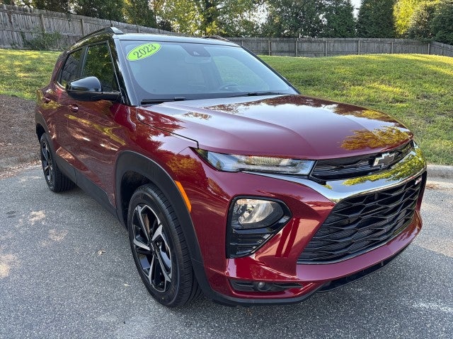 Red (Crimson Metallic) 2023 Chevrolet Trailblazer SUV / Crossover Front-Wheel Drive Automatic
