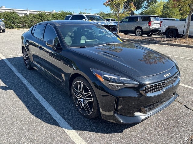  2022 Kia Stinger GT1 RWD   