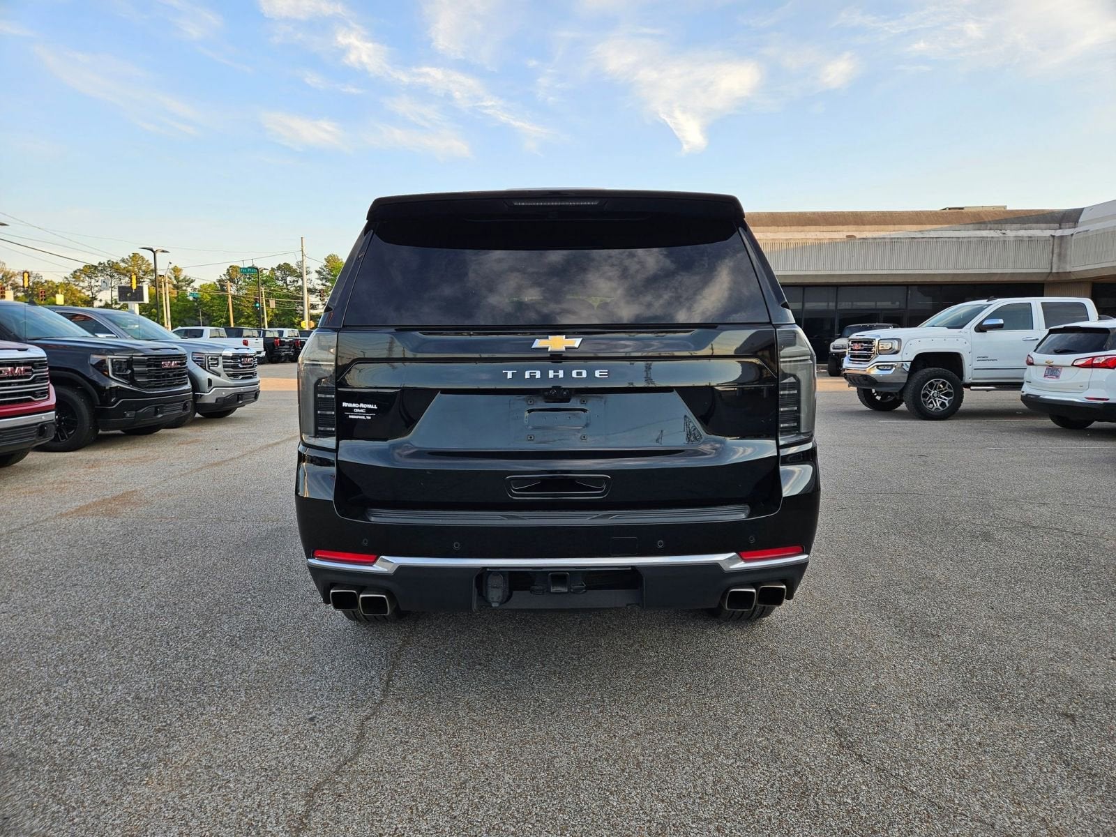 View vehicle photo 5