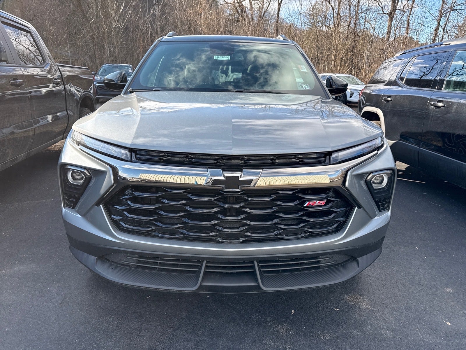 View vehicle photo 2