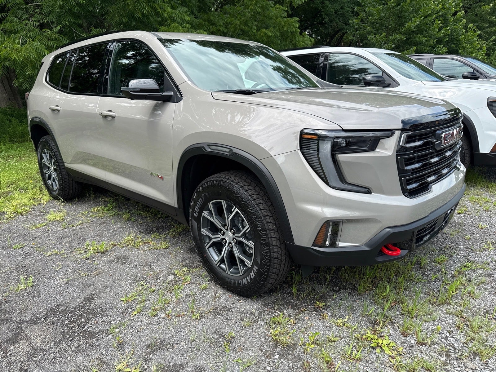 Riverstone Metallic 2026 GMC Acadia SUV / Crossover Four-Wheel Drive Automatic