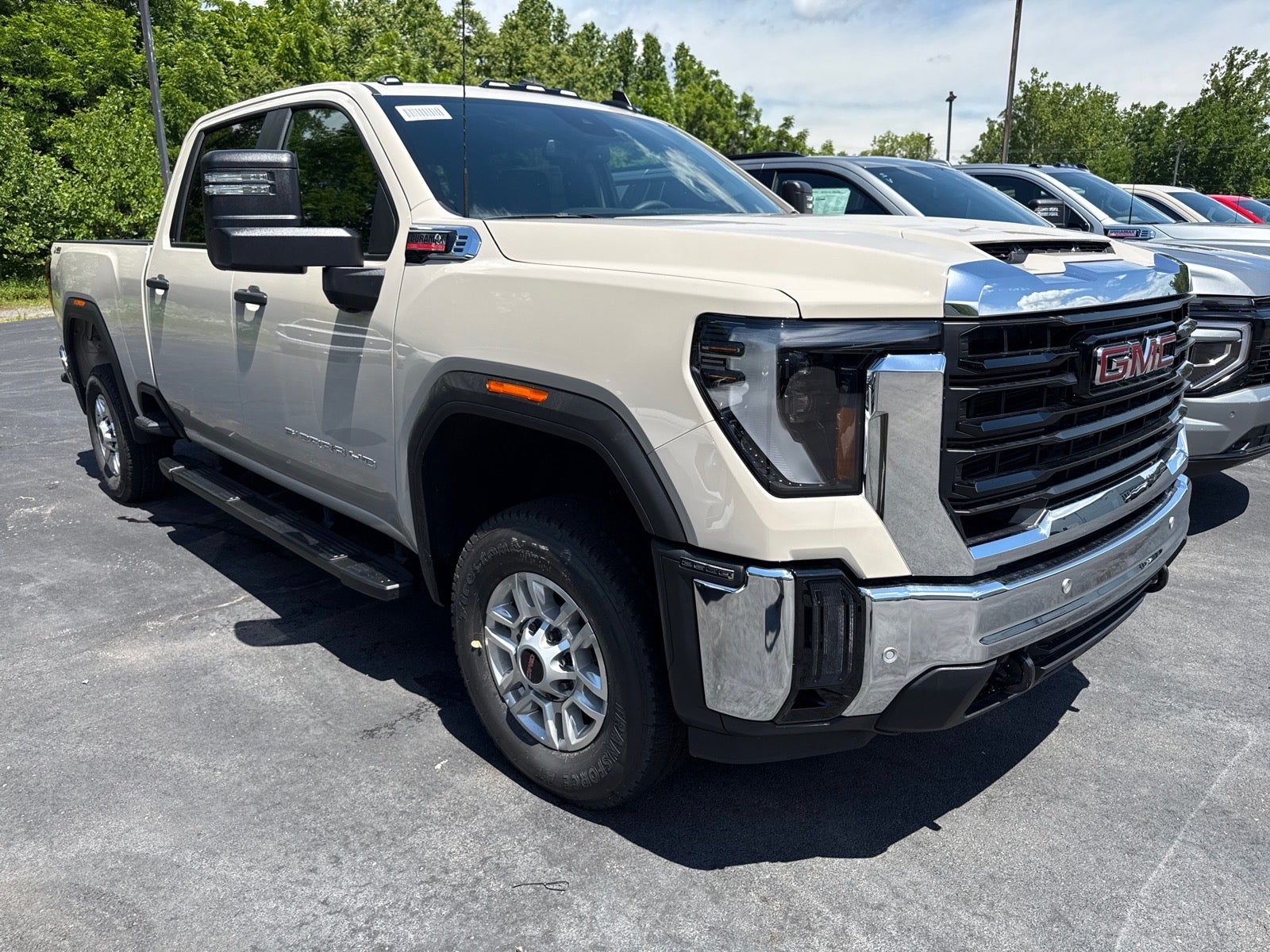 Coastal Dune 2026 GMC Sierra 2500HD Pickup Truck Four-Wheel Drive Automatic