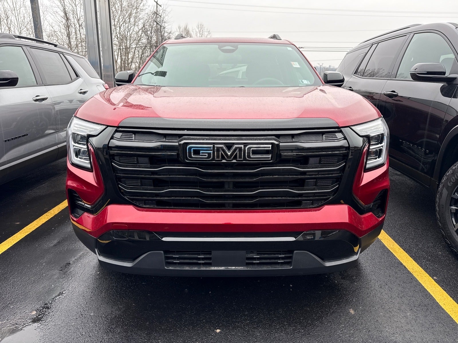 View vehicle photo 2