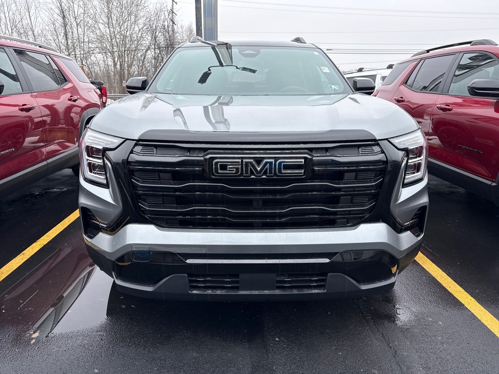 View vehicle photo 2