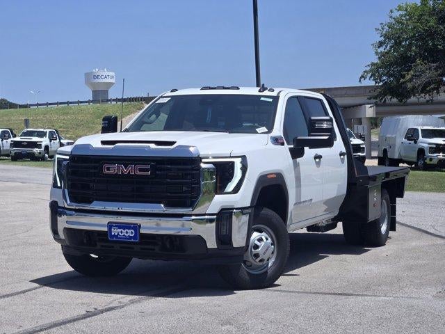 Summit White 2026 GMC Sierra 3500HD Chassis Pickup Truck Four-Wheel Drive Automatic