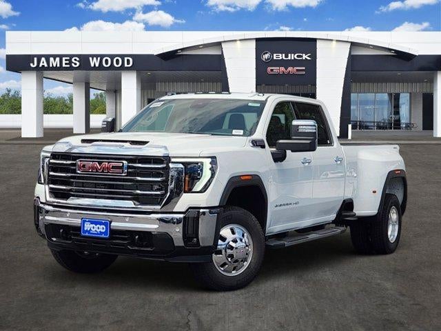 Summit White 2026 GMC Sierra 3500HD Pickup Truck Four-Wheel Drive Automatic
