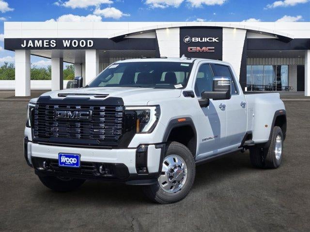 Glacier White Tricoat 2026 GMC Sierra 3500HD Pickup Truck Four-Wheel Drive Automatic