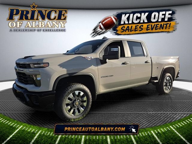 White Sands 2026 Chevrolet Silverado 2500HD Pickup Truck Four-Wheel Drive Automatic