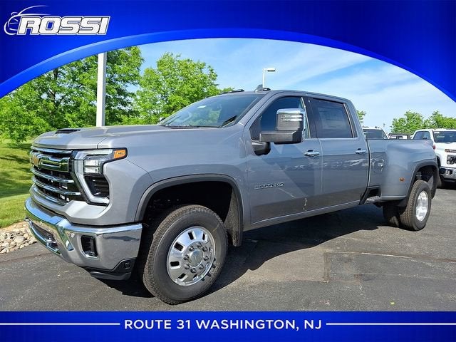 Sterling Gray Metallic 2026 Chevrolet Silverado 3500HD LTZ Crew Cab LB DRW 4WD Pickup Truck Four-Wheel Drive Automatic