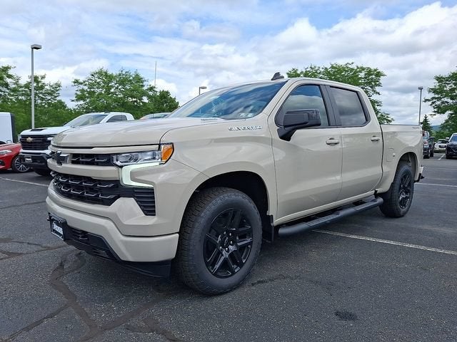 White Sands 2026 Chevrolet Silverado 1500 Pickup Truck Four-Wheel Drive Automatic