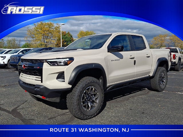 White Sands 2026 Chevrolet Colorado Pickup Truck Four-Wheel Drive Automatic