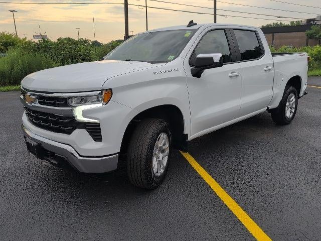 Summit White 2024 Chevrolet Silverado 1500 Pickup Truck Four-Wheel Drive Automatic