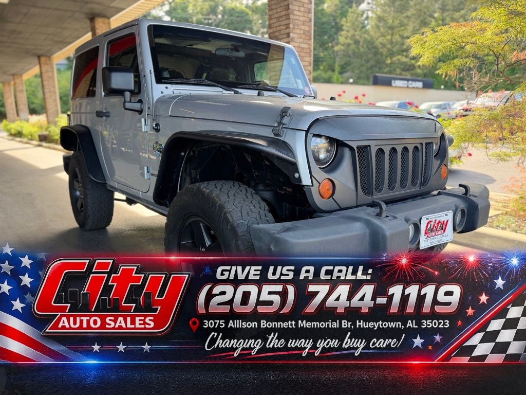 Bright Silver Metallic Clearcoat 2012 Jeep Wrangler SUV / Crossover Four-Wheel Drive 6-Speed Manual