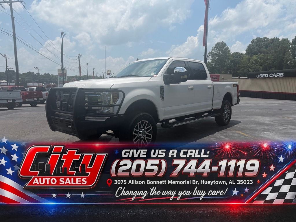  2019 Ford F-250 Super Duty Lariat Crew Cab 4WD   