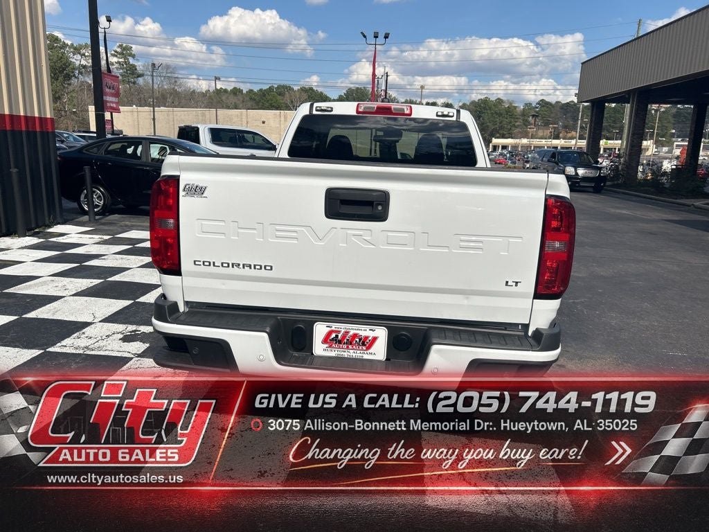 View vehicle photo 4