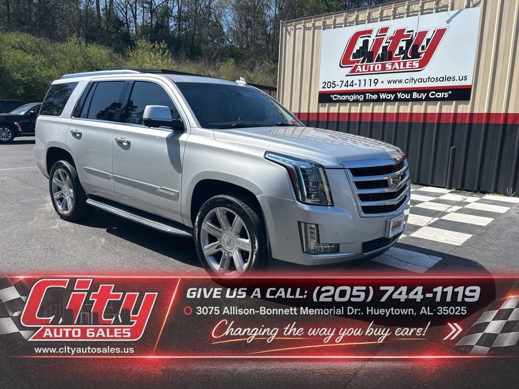 Radiant Silver Metallic 2017 Cadillac Escalade SUV / Crossover Rear-Wheel Drive 8-Speed Automatic