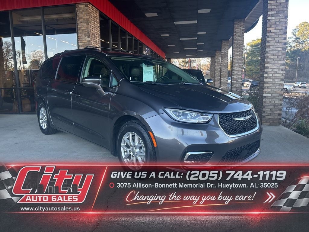  2022 Chrysler Pacifica Touring L FWD   