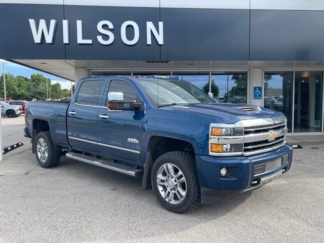 Deep Ocean Blue Metallic 2019 Chevrolet Silverado 2500HD Pickup Truck Four-Wheel Drive Automatic
