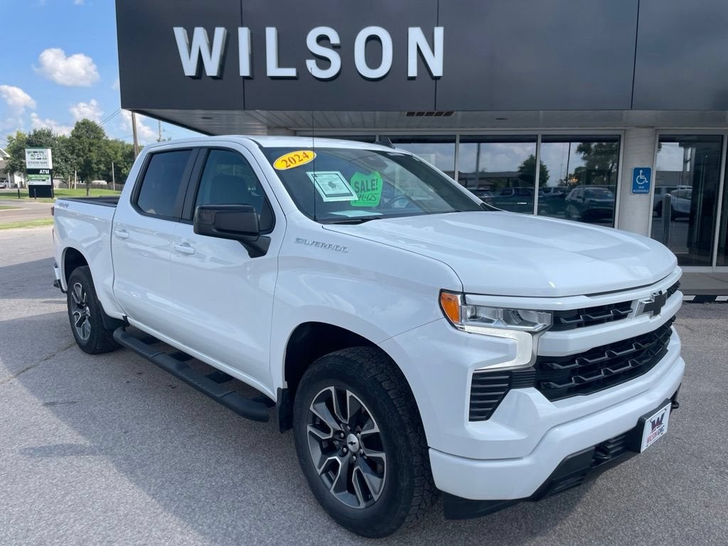  2024 Chevrolet Silverado 1500 RST Crew Cab 4WD   