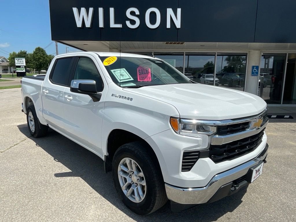Summit White 2023 Chevrolet Silverado 1500 LT Crew Cab 4WD Pickup Truck Four-Wheel Drive Automatic