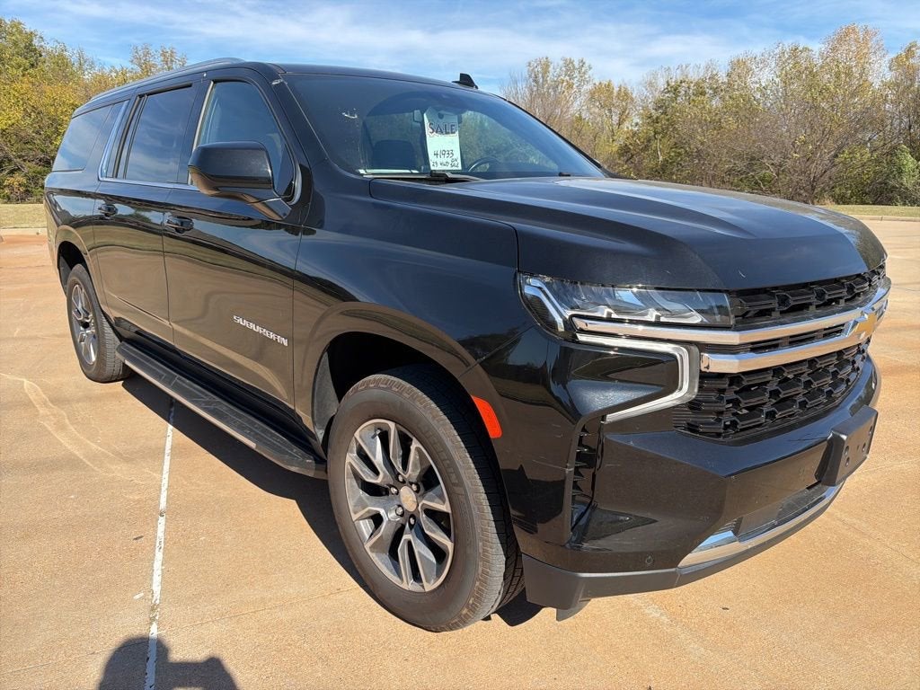 2023 Chevrolet Suburban LS 4WD
