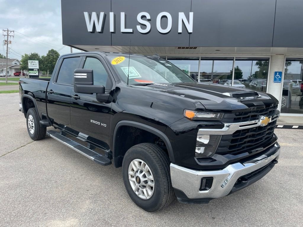  2025 Chevrolet Silverado 2500HD LT Crew Cab 4WD   