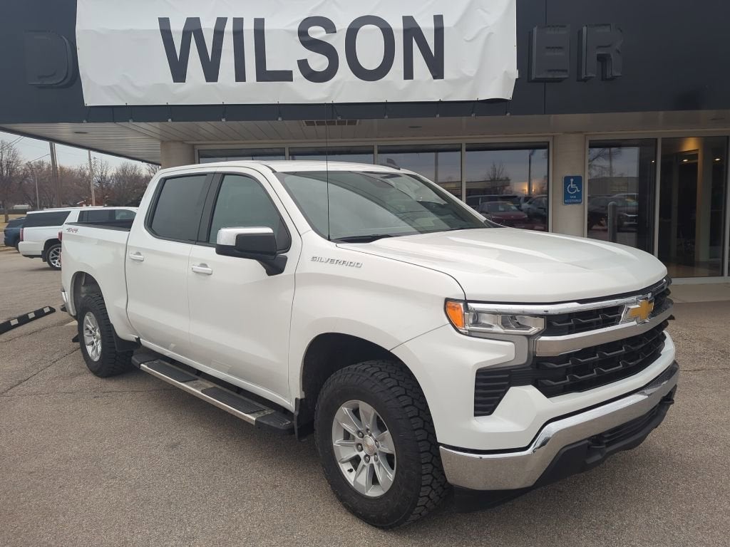 2023 Chevrolet Silverado 1500 LT Crew Cab 4WD