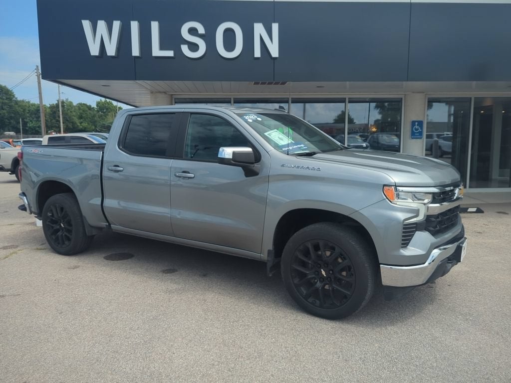 Sterling Gray Metallic 2023 Chevrolet Silverado 1500 Pickup Truck Four-Wheel Drive Automatic