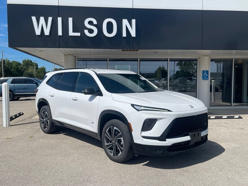 Summit White 2026 Buick Enclave SUV / Crossover Front-Wheel Drive Automatic
