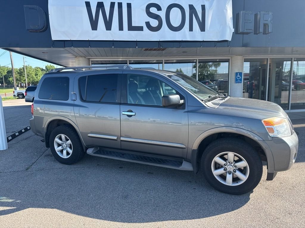  2015 Nissan Armada SV 4WD   