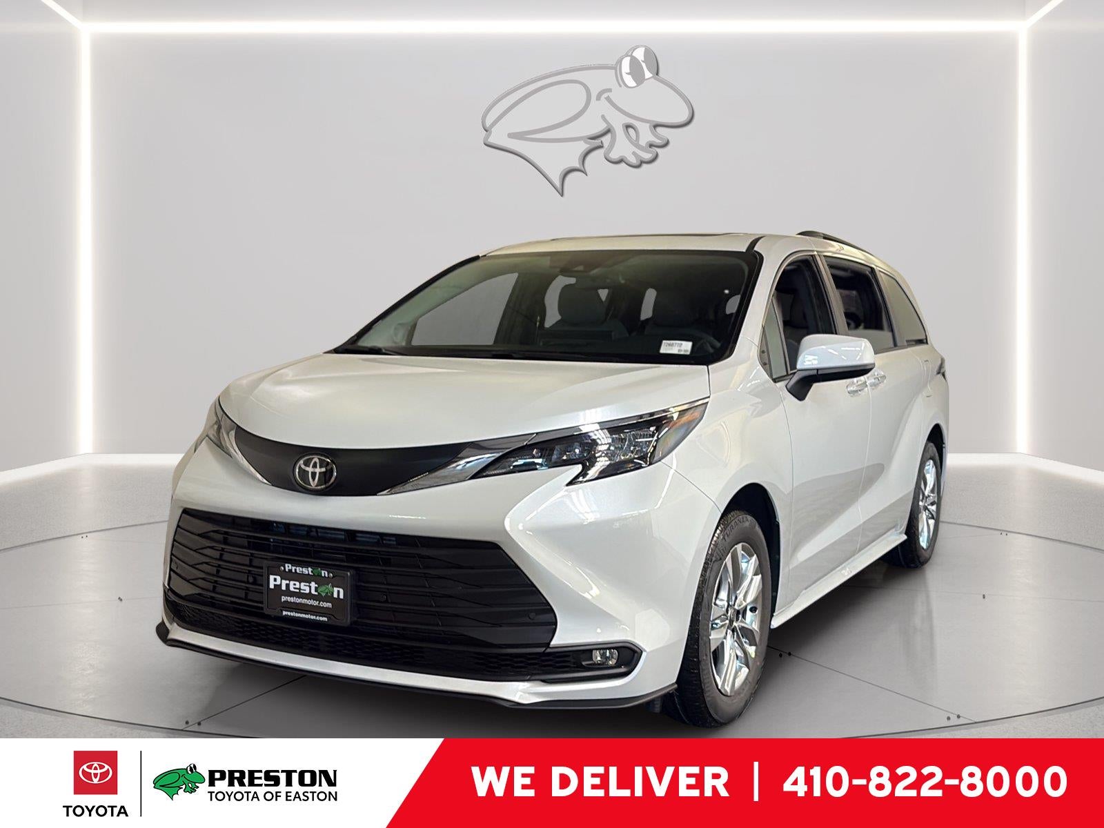 White (Wind Chill Pearl) 2026 Toyota Sienna Minivan All-Wheel Drive Continuously Variable Transmission
