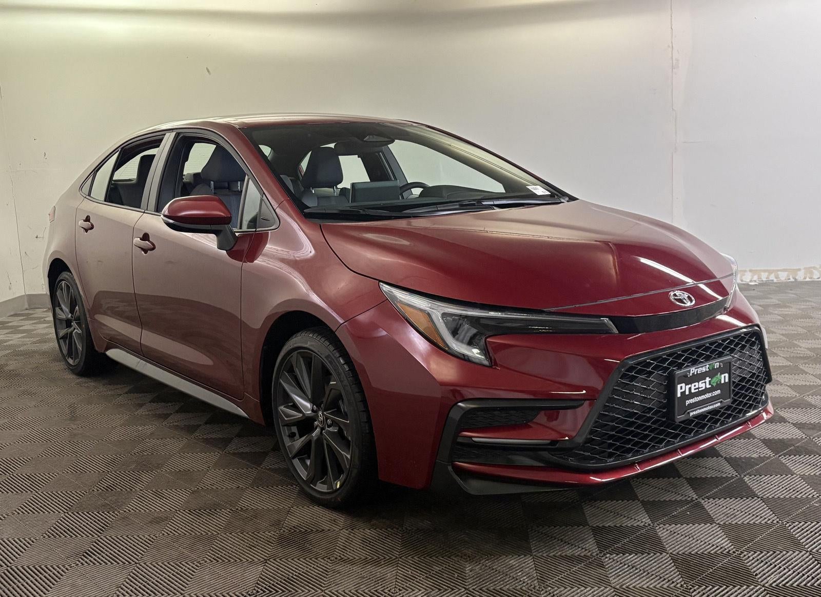 View vehicle photo 7