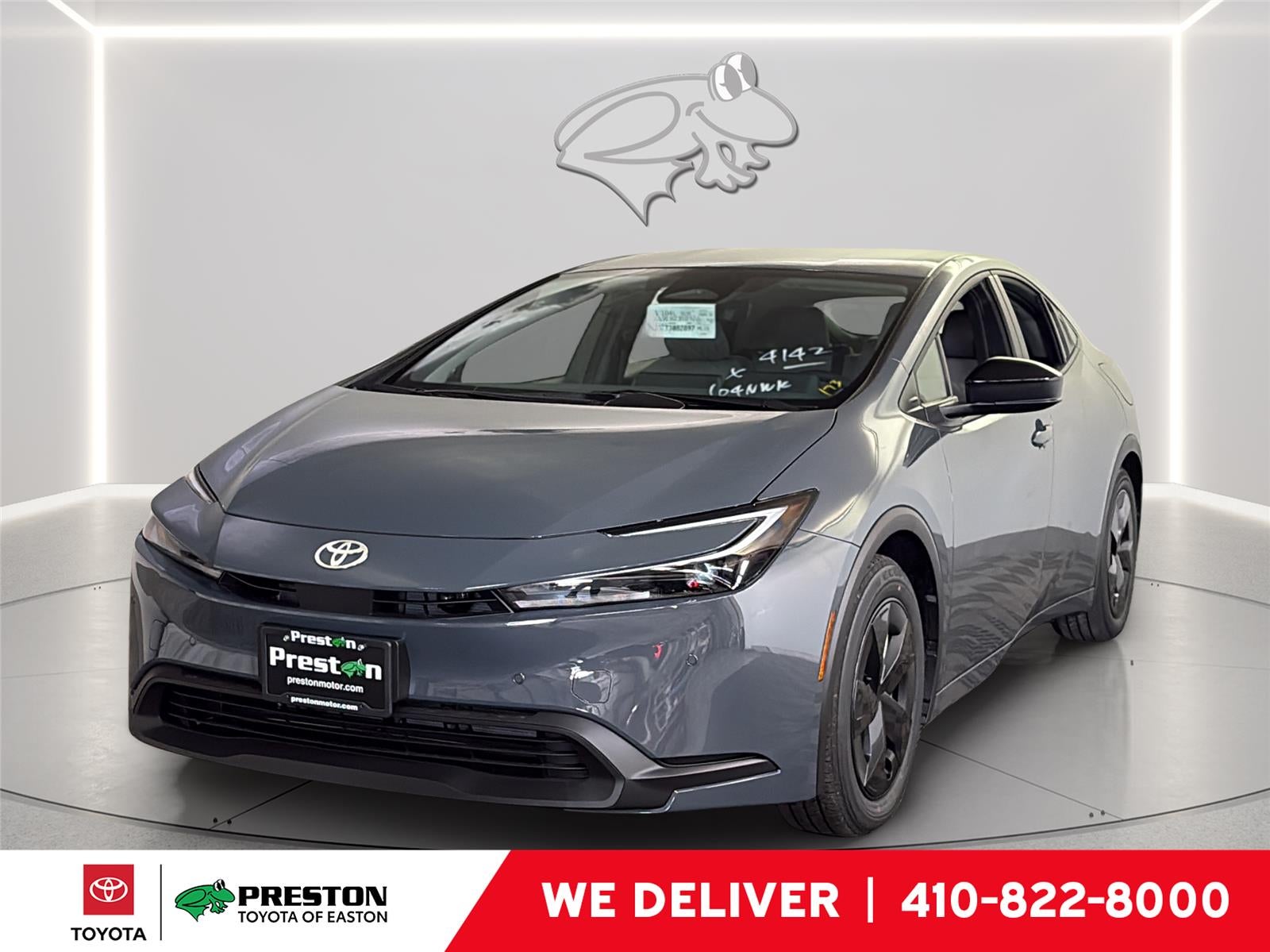 Guardian Gray 2026 Toyota Prius Hatchback Front-Wheel Drive Continuously Variable Transmission