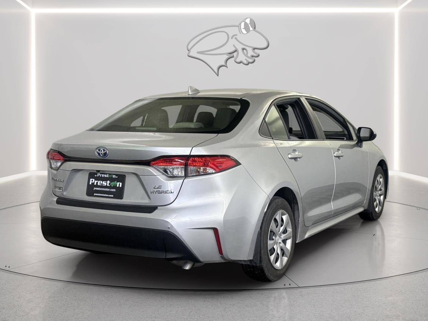 View vehicle photo 5